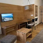 Jasna Centrum F - Free Jacuzzi & Sauna And Chopok View Apartmán